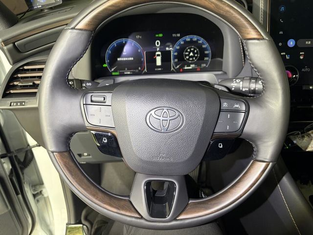 TOYOTA豐田 ALPHARD  第8張相片