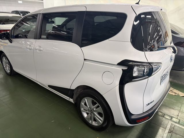 TOYOTA豐田 SIENTA  第3張相片