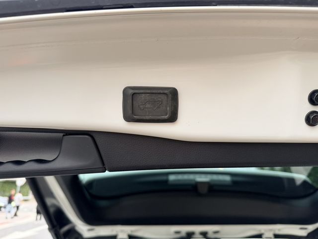 TOYOTA豐田 RAV4  第5張相片