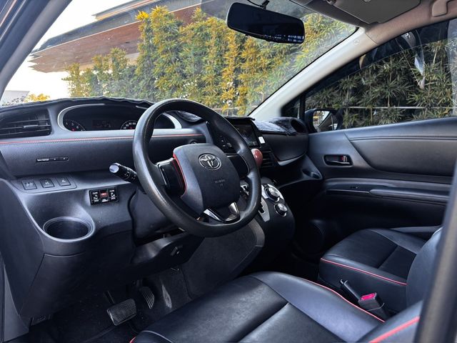 TOYOTA豐田 SIENTA  第8張相片