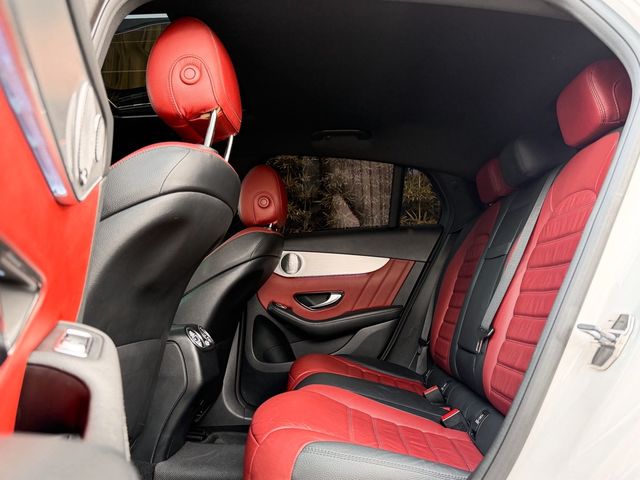 M-BENZ賓士 GLC300 AMG COUPE  第9張相片