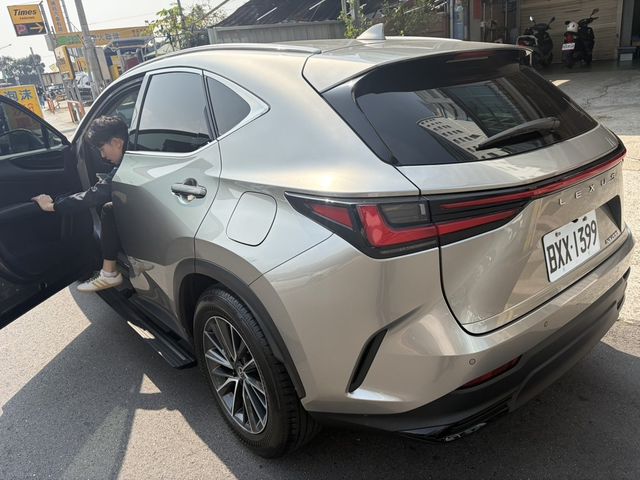 LEXUS凌志 NX200  第3張相片