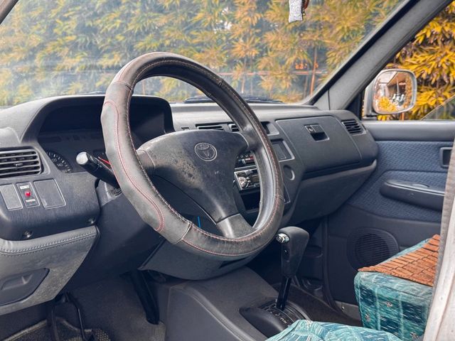 TOYOTA豐田 ZACE SURF  第7張相片