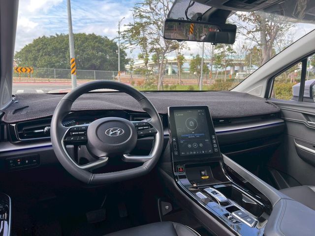 HYUNDAI現代 CUSTIN  第6張相片