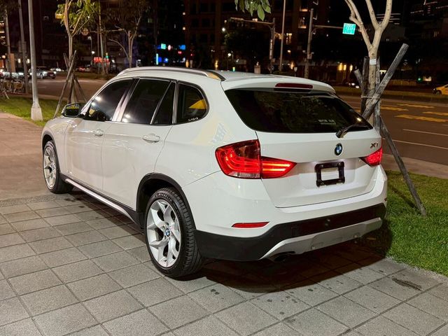 BMW寶馬 X1  第3張相片