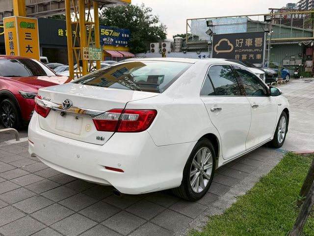 TOYOTA豐田 CAMRY HYBRID  第4張相片