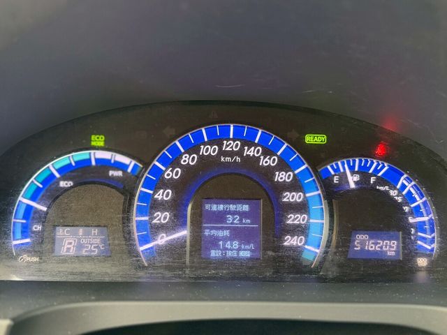TOYOTA豐田 CAMRY HYBRID  第8張相片