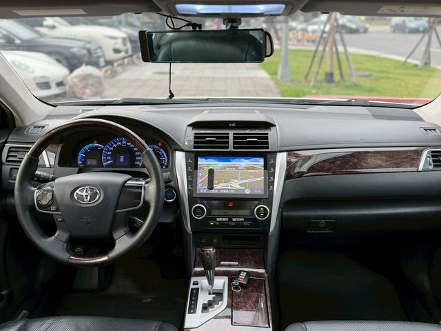 TOYOTA豐田 CAMRY HYBRID  第10張相片