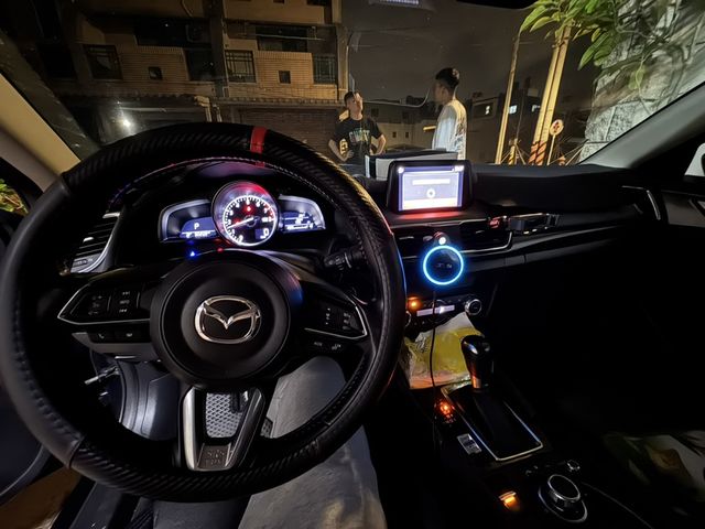 MAZDA馬自達 MAZDA 3  第6張相片