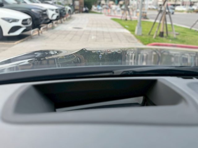 BMW寶馬 320I M SPORT  第7張相片