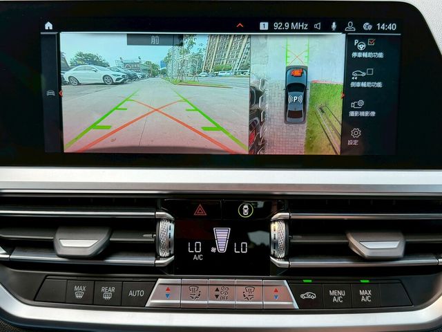 BMW寶馬 320I M SPORT  第8張相片