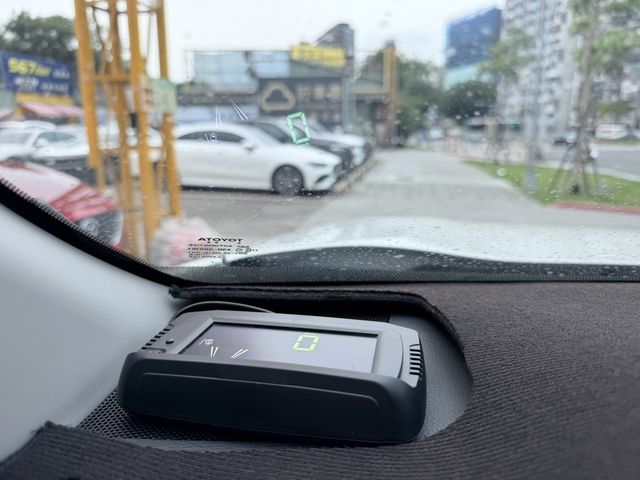 TOYOTA豐田 RAV4  第12張相片