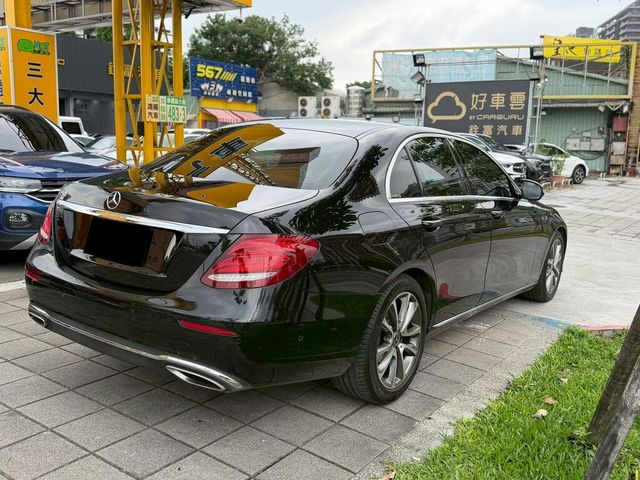 M-BENZ賓士 E250  第3張相片
