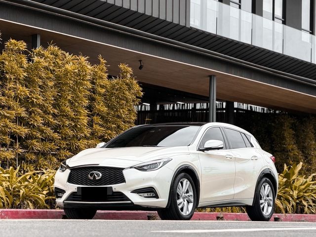 INFINITI無限 Q30  第1張相片