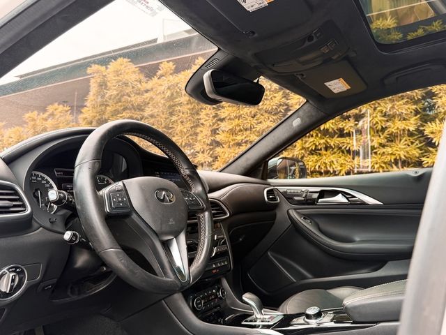 INFINITI無限 Q30  第5張相片