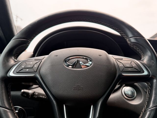 INFINITI無限 Q30  第8張相片