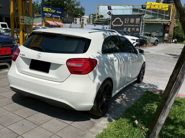 M-BENZ賓士 A180  第4張相片