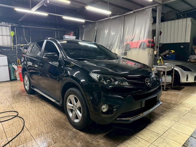 TOYOTA豐田 RAV4  第2張相片