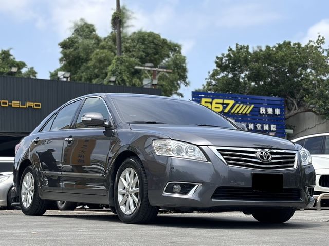 TOYOTA豐田 CAMRY  第3張相片