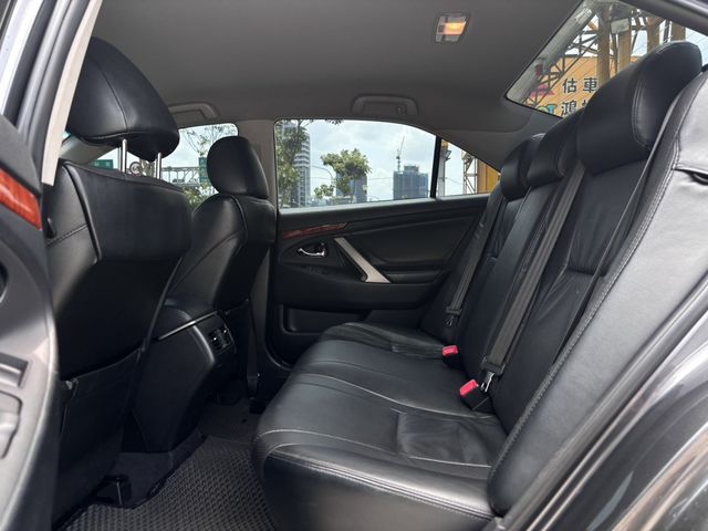 TOYOTA豐田 CAMRY  第9張相片