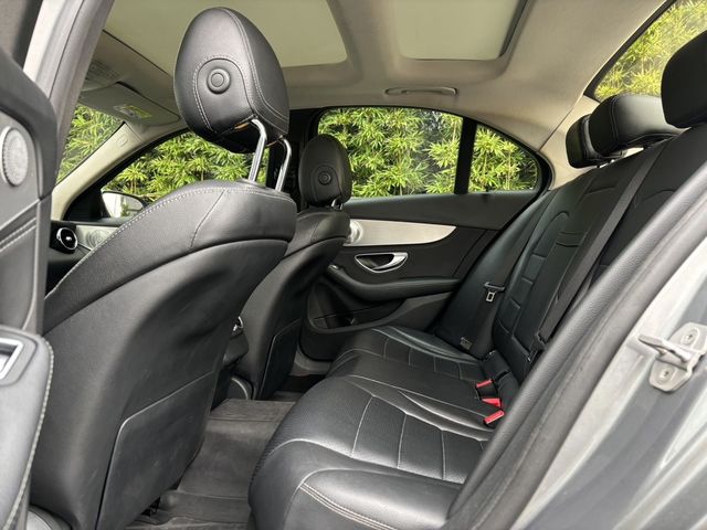 M-BENZ賓士 C300  第9張相片