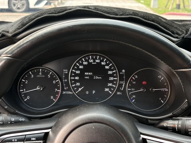 MAZDA馬自達 MAZDA 3  第10張相片