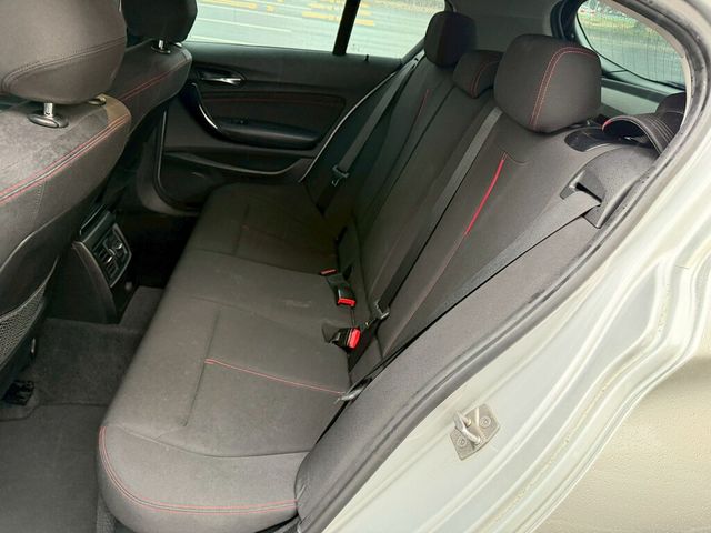 BMW寶馬 116I  第12張相片