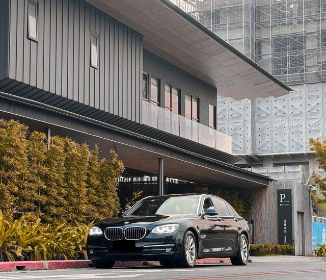 BMW寶馬 740LI  第1張相片