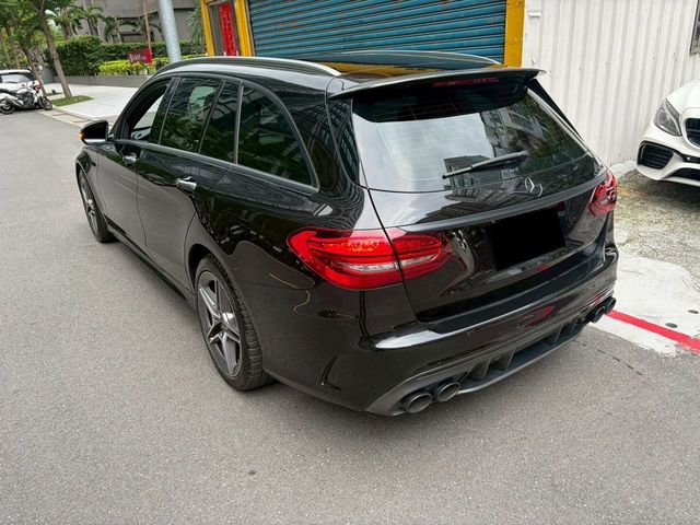 M-BENZ賓士 C300  第2張相片