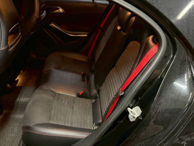 M-BENZ賓士 A250  第10張相片