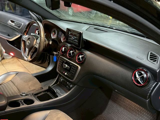 M-BENZ賓士 A250  第12張相片