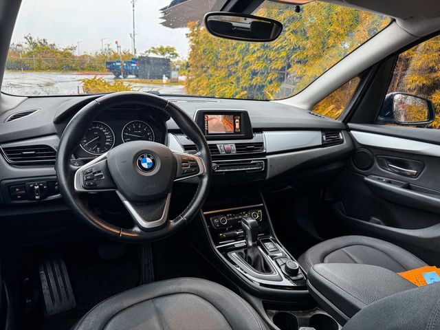 BMW寶馬 218I  第6張相片