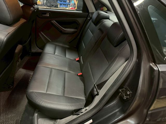 FORD福特 FOCUS  第10張相片