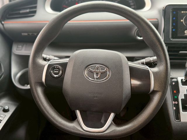 TOYOTA豐田 SIENTA  第6張相片