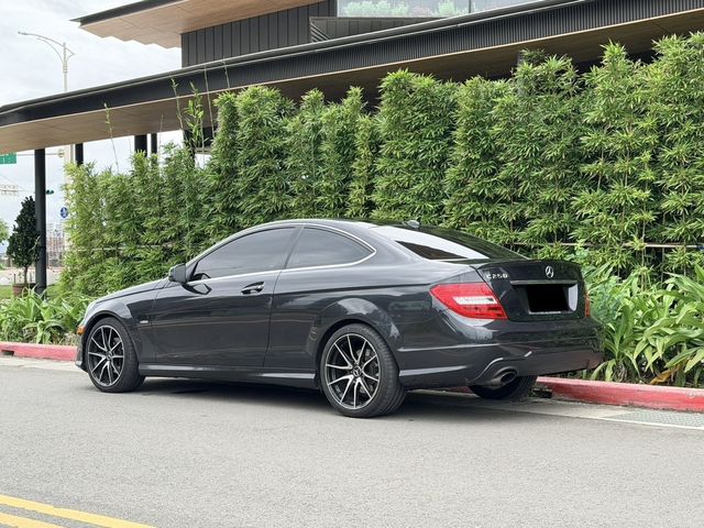 M-BENZ賓士 C250 COUPE  第4張相片