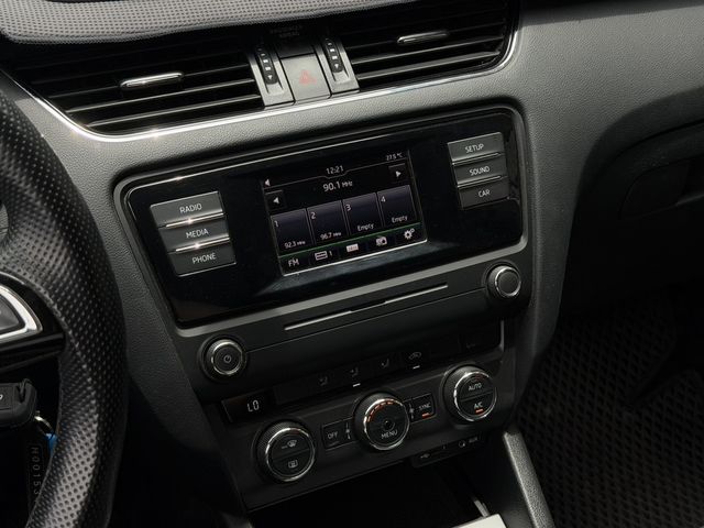 SKODA司科達 OCTAVIA COMBI  第6張相片