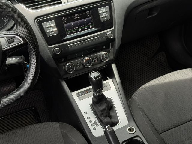 SKODA司科達 OCTAVIA COMBI  第7張相片