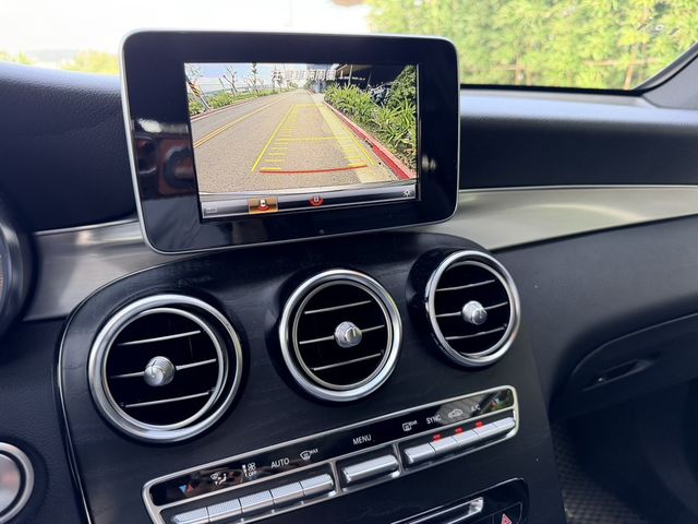 M-BENZ賓士 GLC300  第10張相片