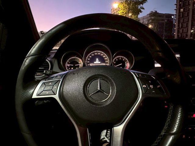 M-BENZ賓士 C250 COUPE  第6張相片