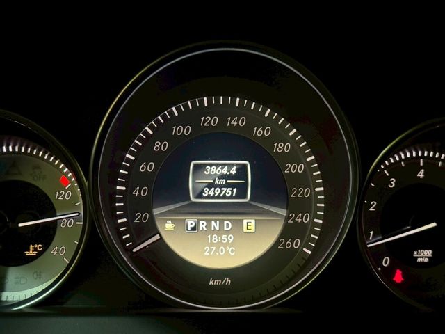 M-BENZ賓士 C250 COUPE  第7張相片