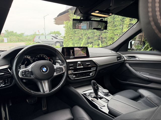 BMW寶馬 520I  第7張相片