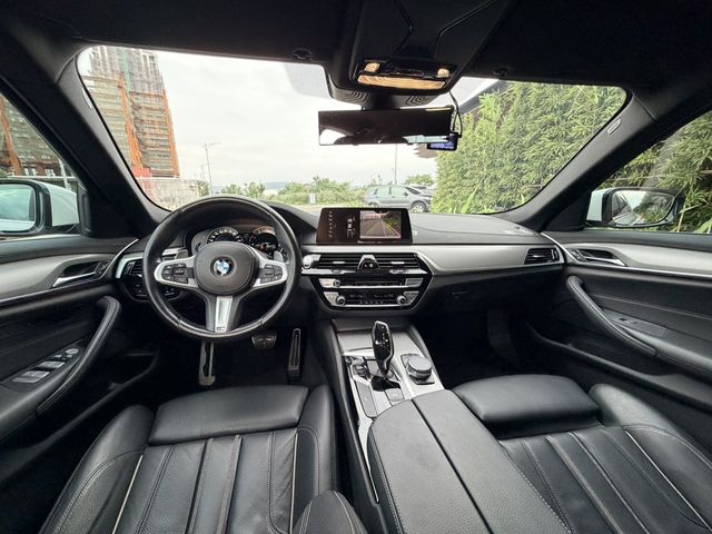 BMW寶馬 520I  第8張相片