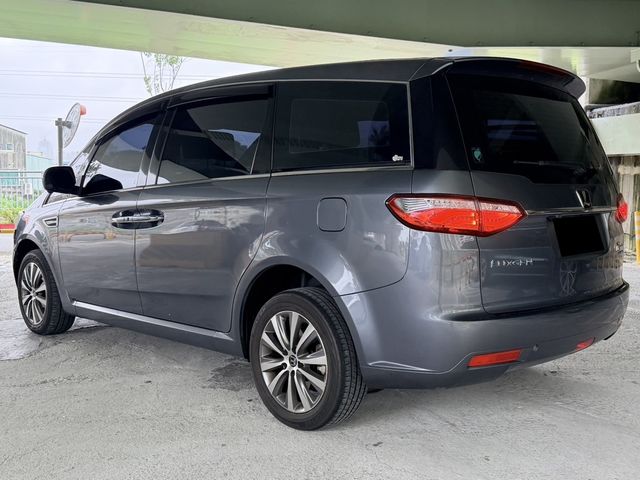 LUXGEN納智捷 7 MPV  第4張相片