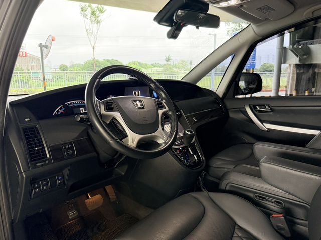 LUXGEN納智捷 7 MPV  第10張相片