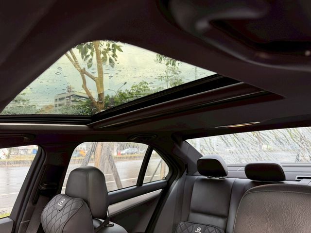 M-BENZ賓士 C250  第11張相片