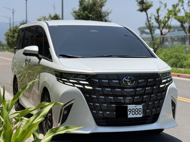 TOYOTA豐田 ALPHARD  第3張相片