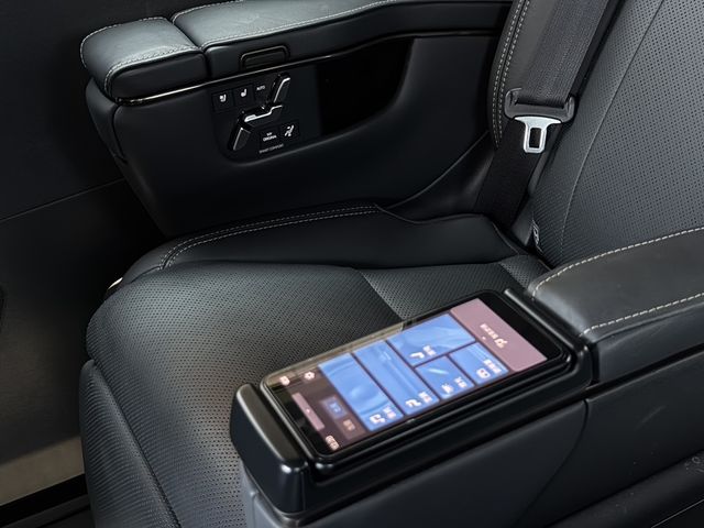 TOYOTA豐田 ALPHARD  第8張相片