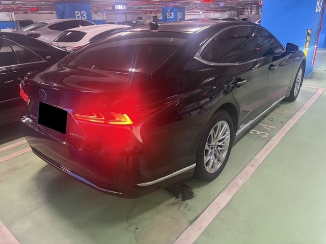 LEXUS凌志 LS500H  第3張相片