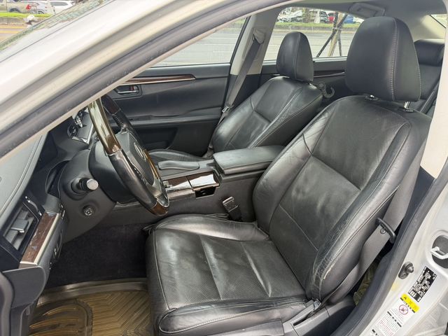 LEXUS凌志 ES300H  第6張相片