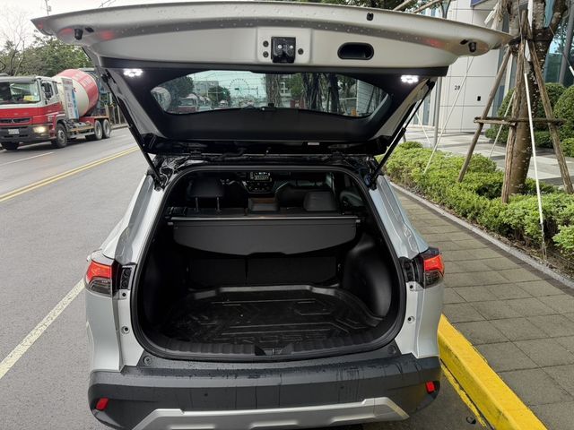 TOYOTA豐田 COROLLA CROSS  第8張相片
